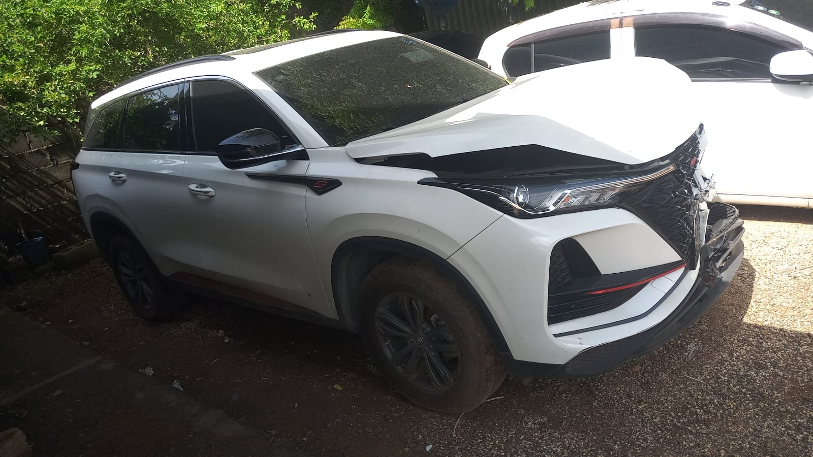 Imagen bienes Changan CS75 Plus Color Blanco Año 2023 RD$850,000.00