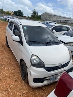 Imagen bienes Daihatsu Mira Año 2017 Color Blanco