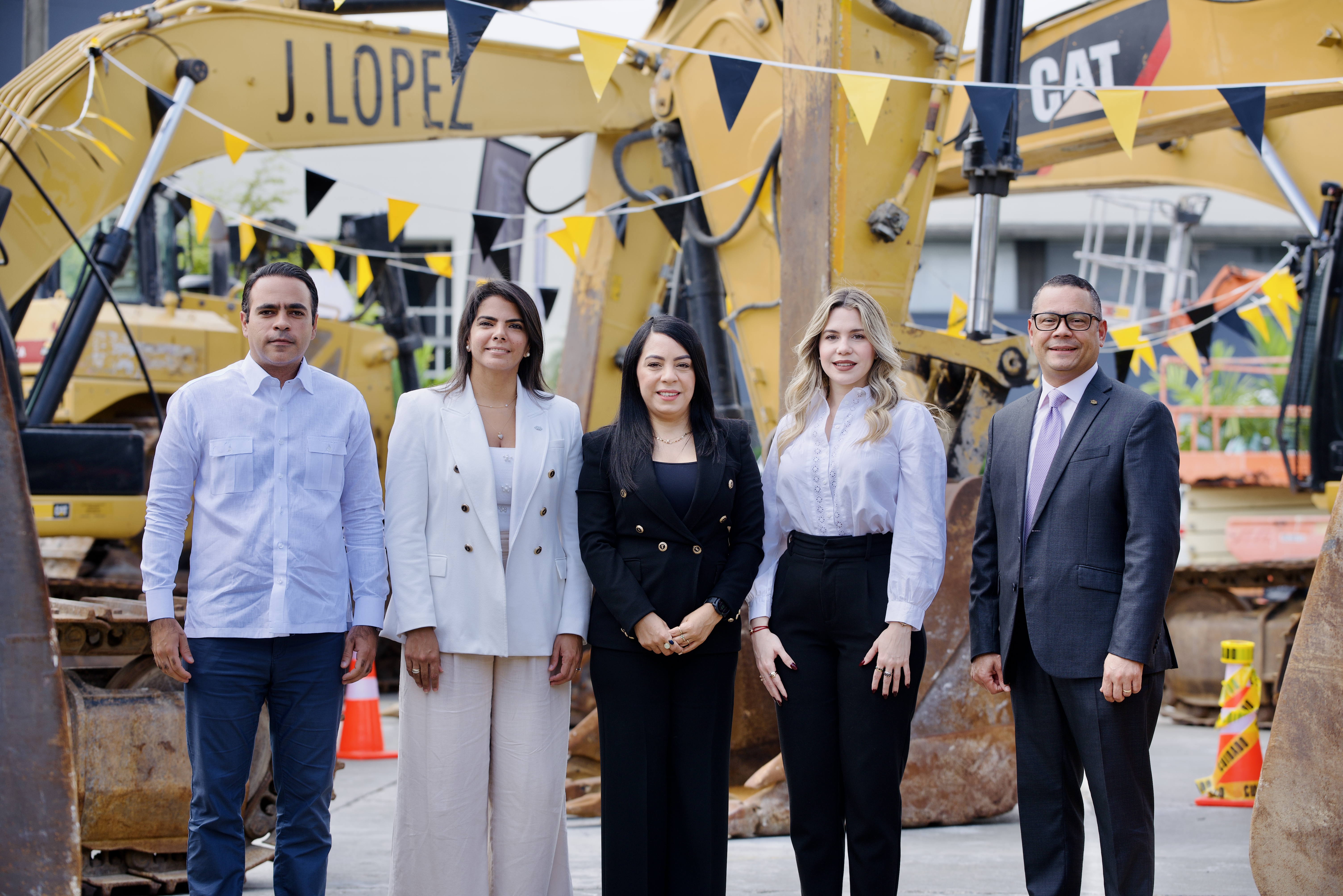 Imagen Banco Caribe impulsa el desarrollo empresarial en la Feria de Equipos IMCA Usados